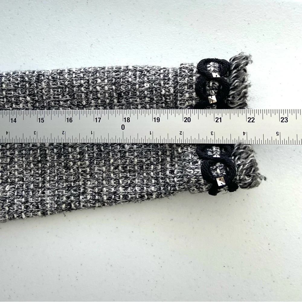 White House Black Market Jacket‎ Women’s Medium Black/White Full Zip Tweed.